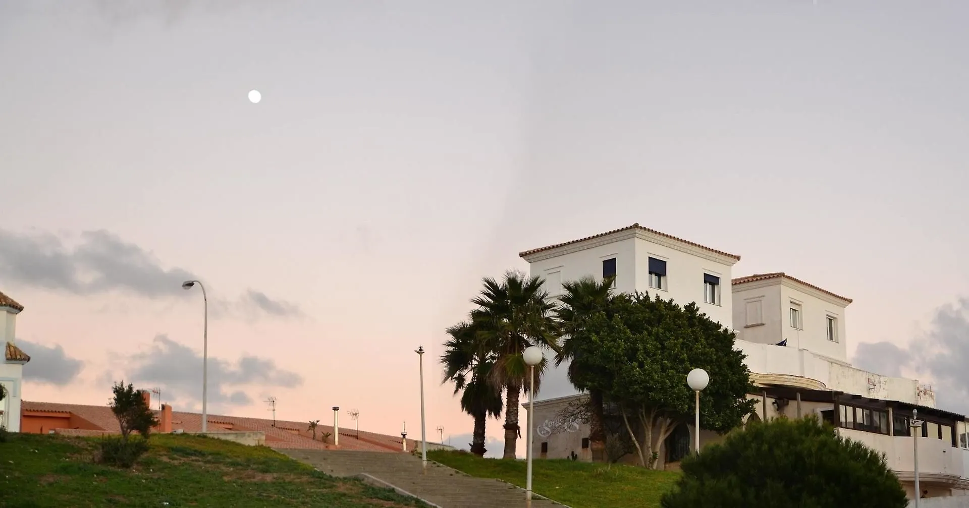 Apartment With 2 Bedrooms In Tarifa, With Wonderful Sea View, Pool Acc