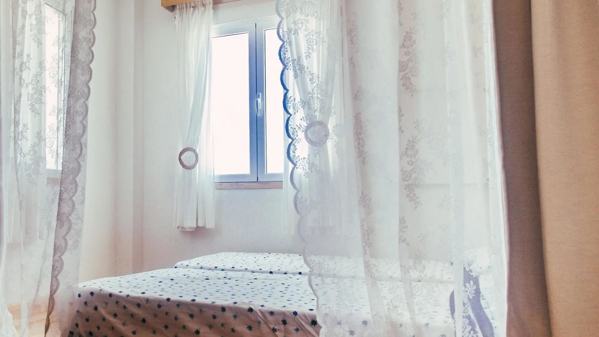 Apartment With 2 Bedrooms In Tarifa, With Wonderful Sea View, Pool Acc